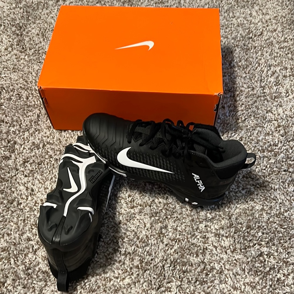 Nike alpha menace 2 shark gs